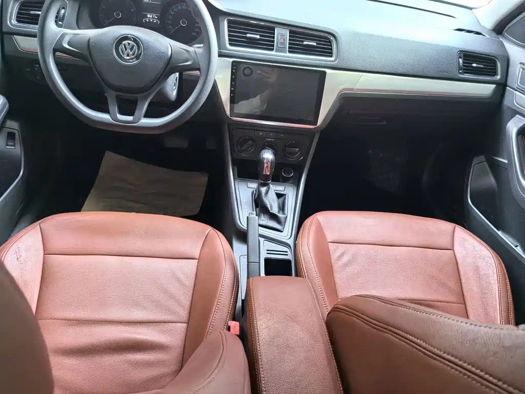 Volkswagen Lavida — миниатюра 8