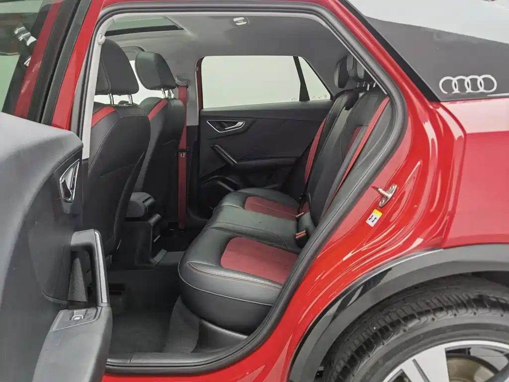 Audi Q2L — миниатюра 15