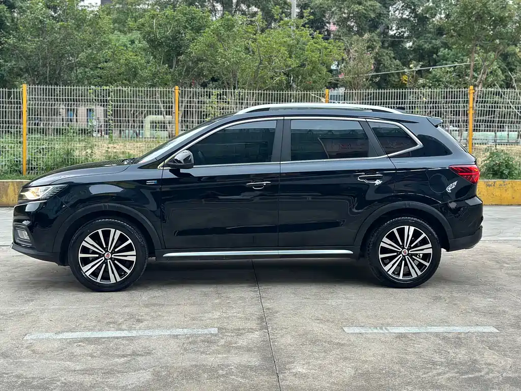 Roewe RX5 — фотографии объявления, Фото 6
