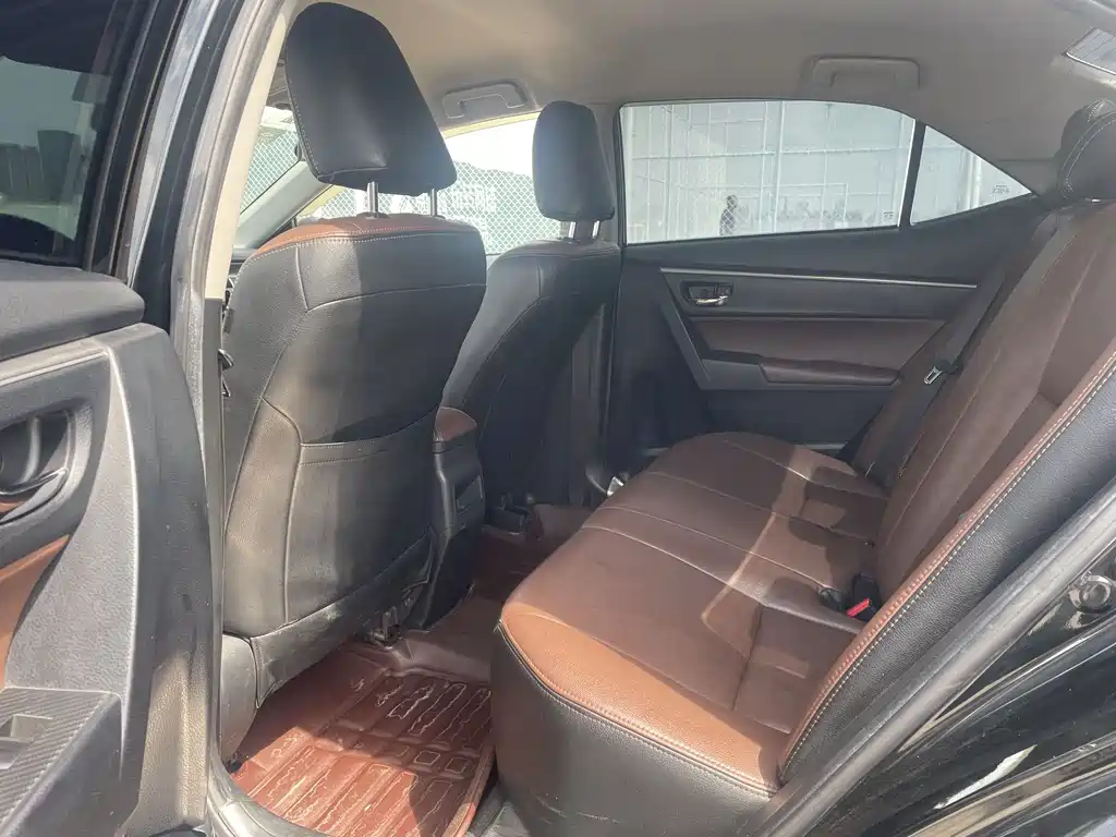 Toyota Corolla — миниатюра 8