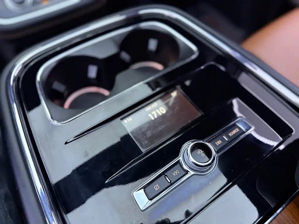 Lincoln Navigator — миниатюра 17