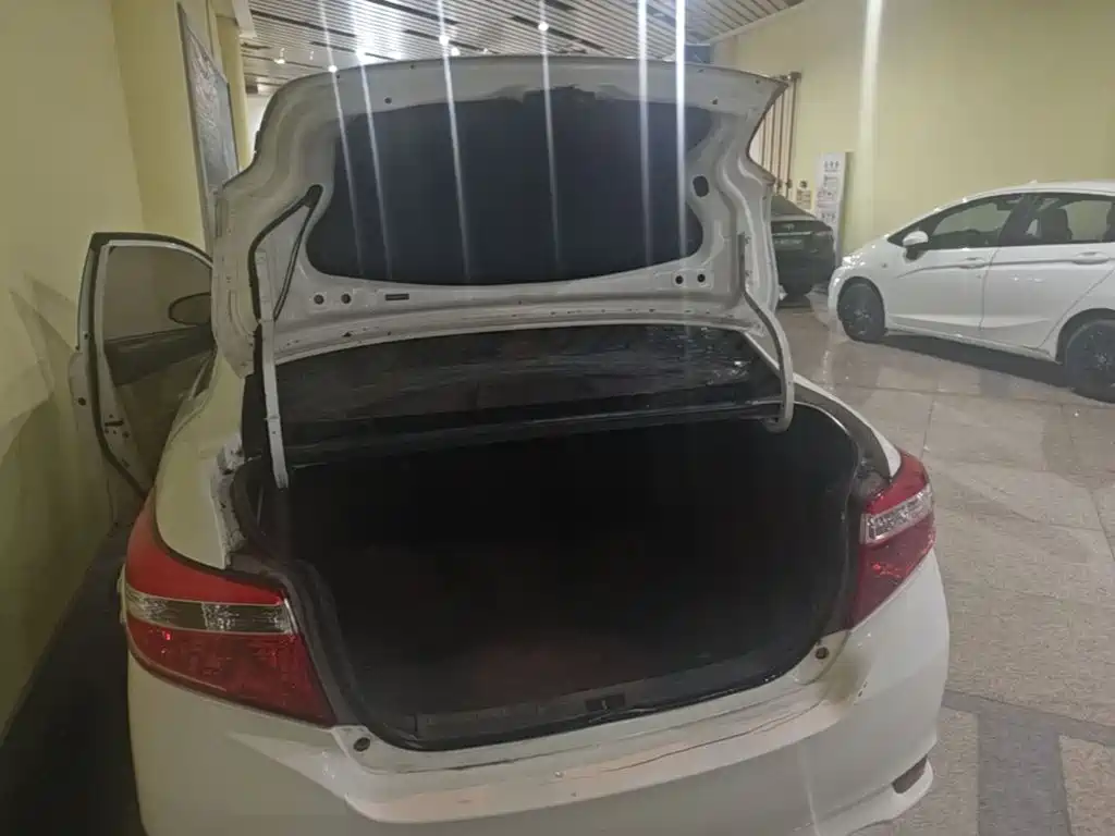 Toyota Vios — миниатюра 15