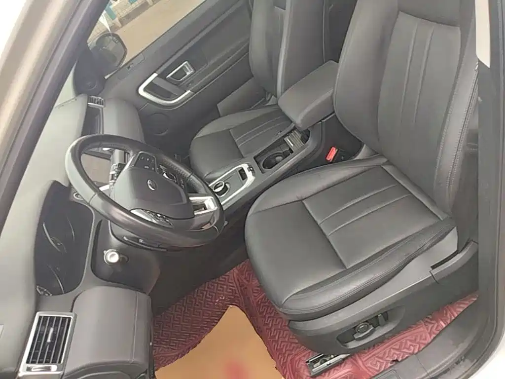 Land Rover Discovery Sport — миниатюра 15