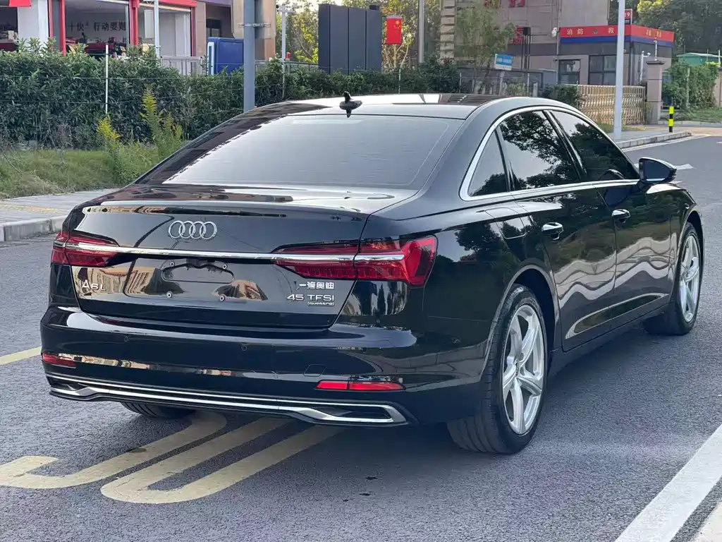 Audi A6L 2023 45 TFSI quattro