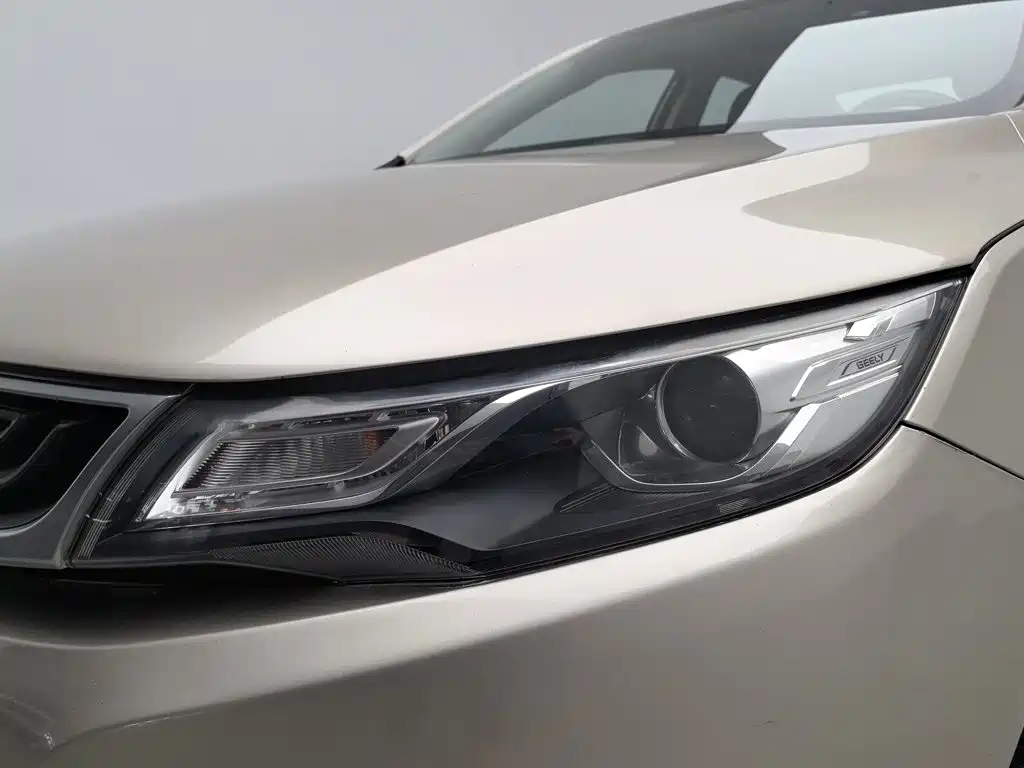 Geely Emgrand GL — миниатюра 7