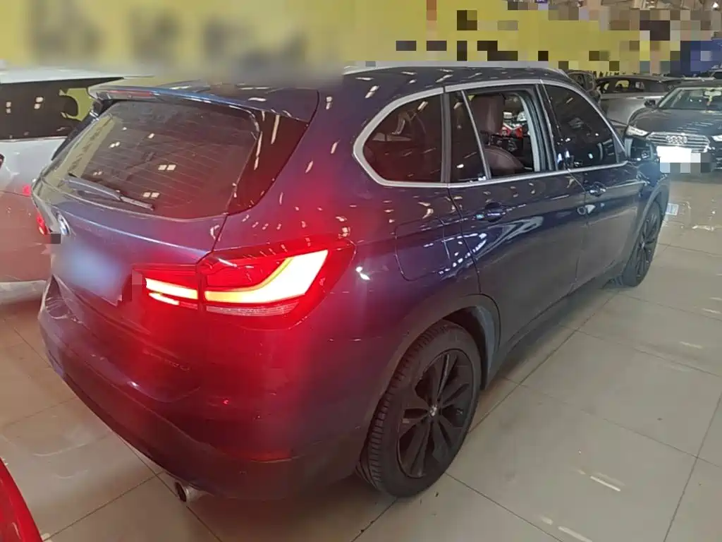 BMW X1 — миниатюра 7