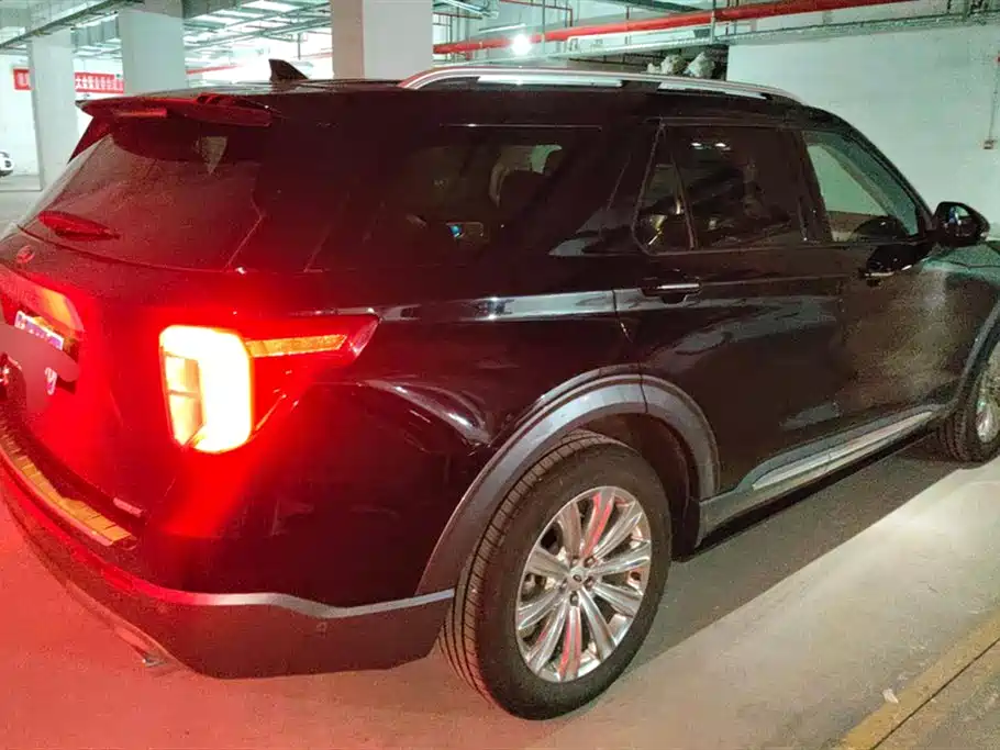 FORD EXPLORER