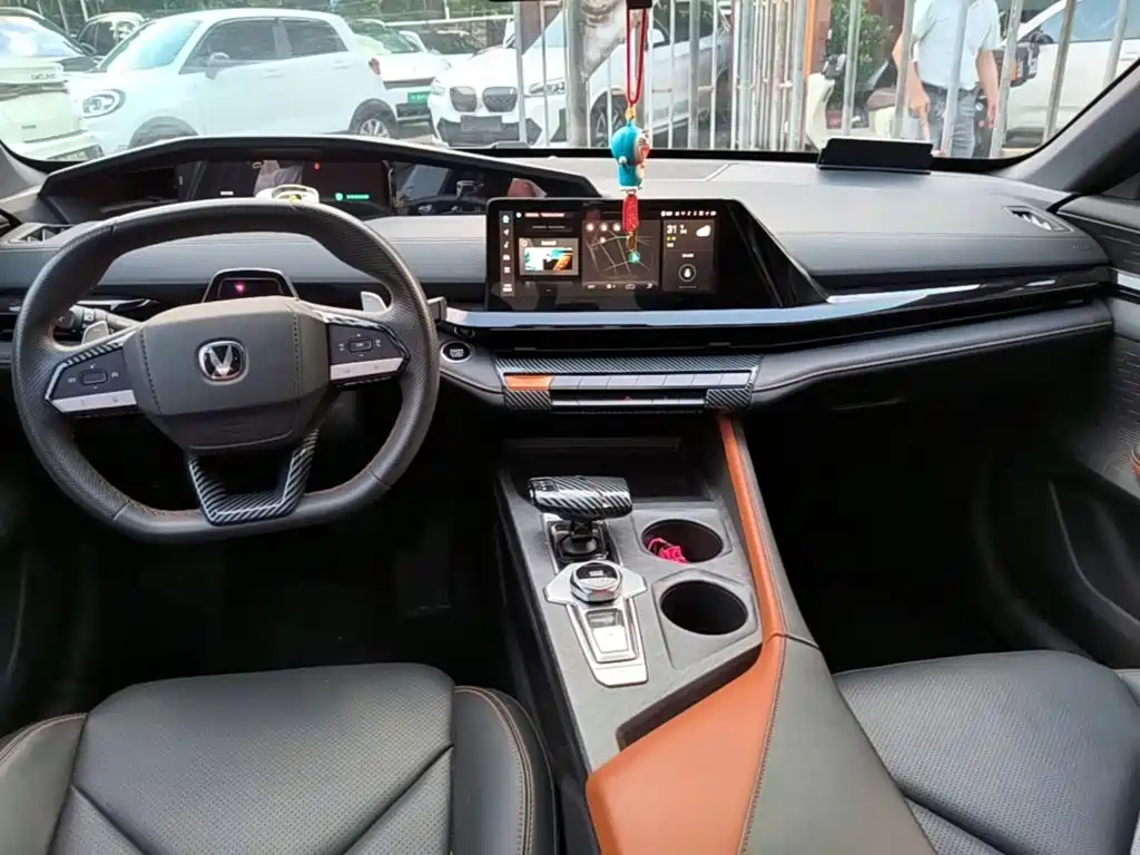 Changan UNI-V — миниатюра 11