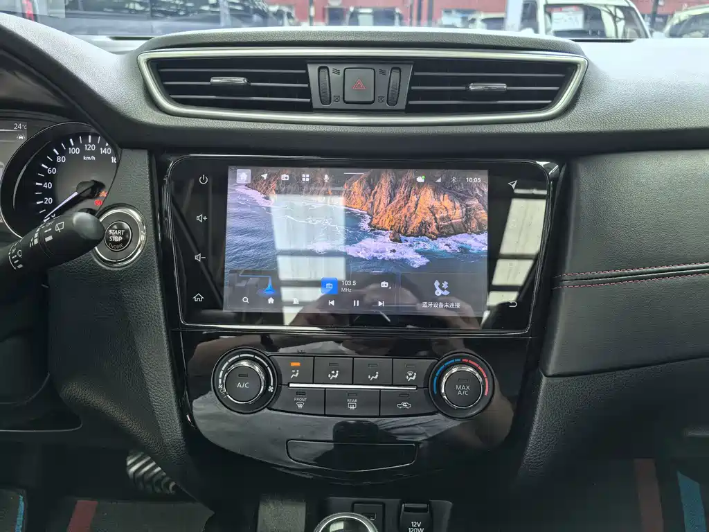 Nissan Qashqai — миниатюра 8
