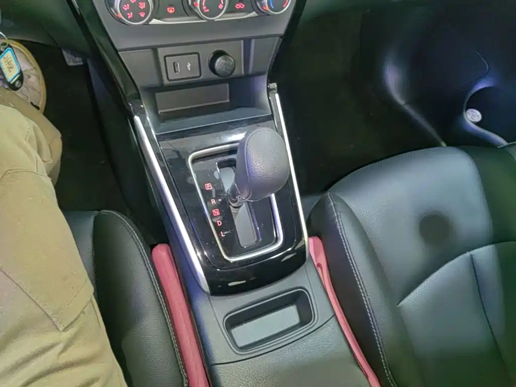 Nissan Sylphy — миниатюра 14