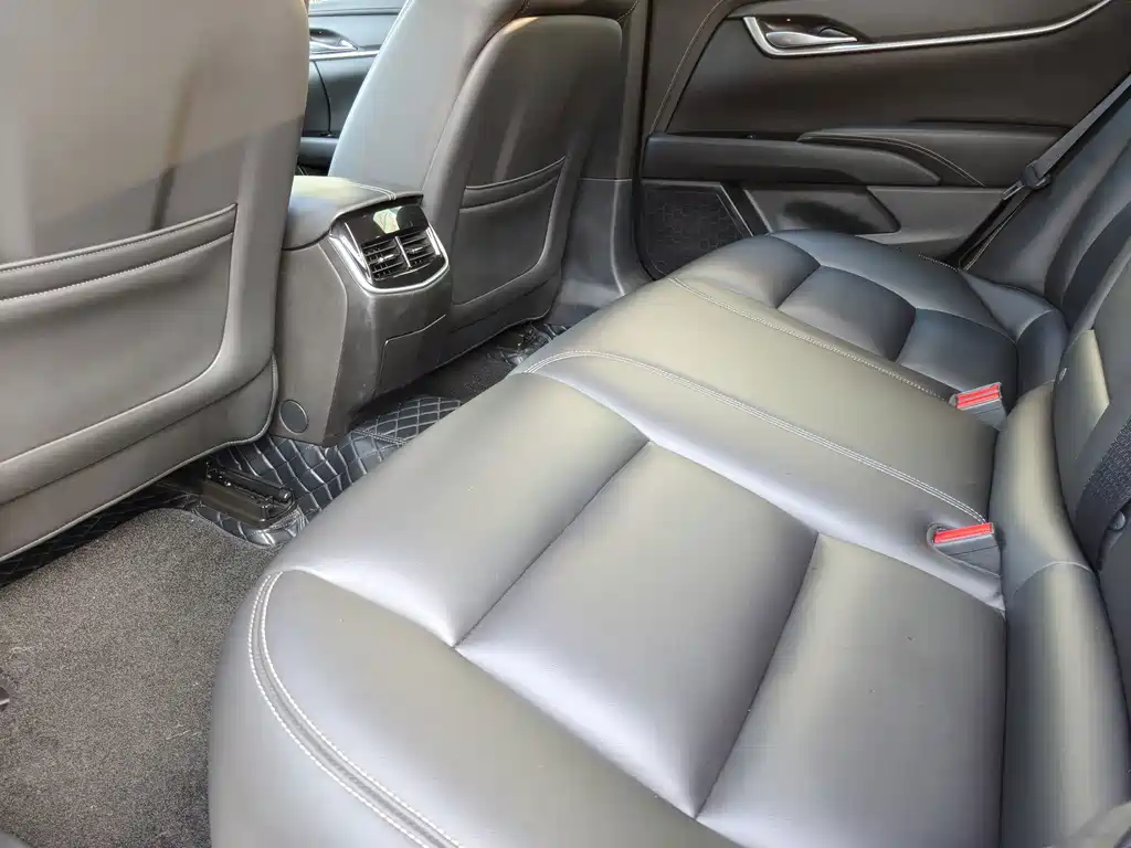 Cadillac XTS — миниатюра 11