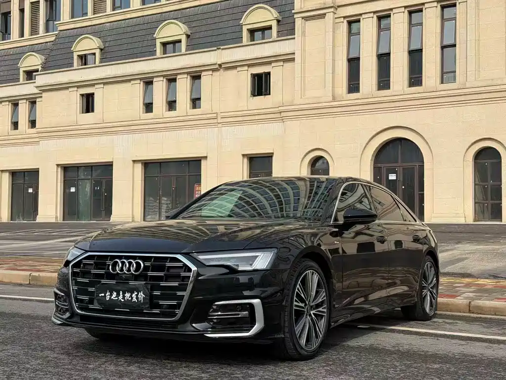 Audi A6L 2022