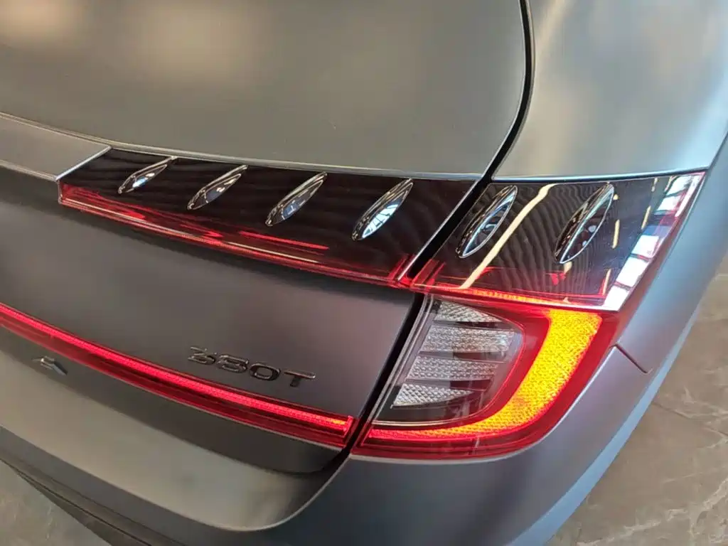 Hyundai Sonata — миниатюра 8