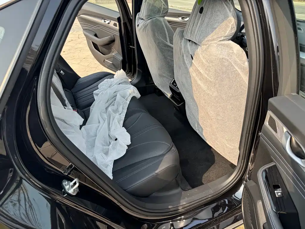 GEELY AUTOMOBILE XINGRUI