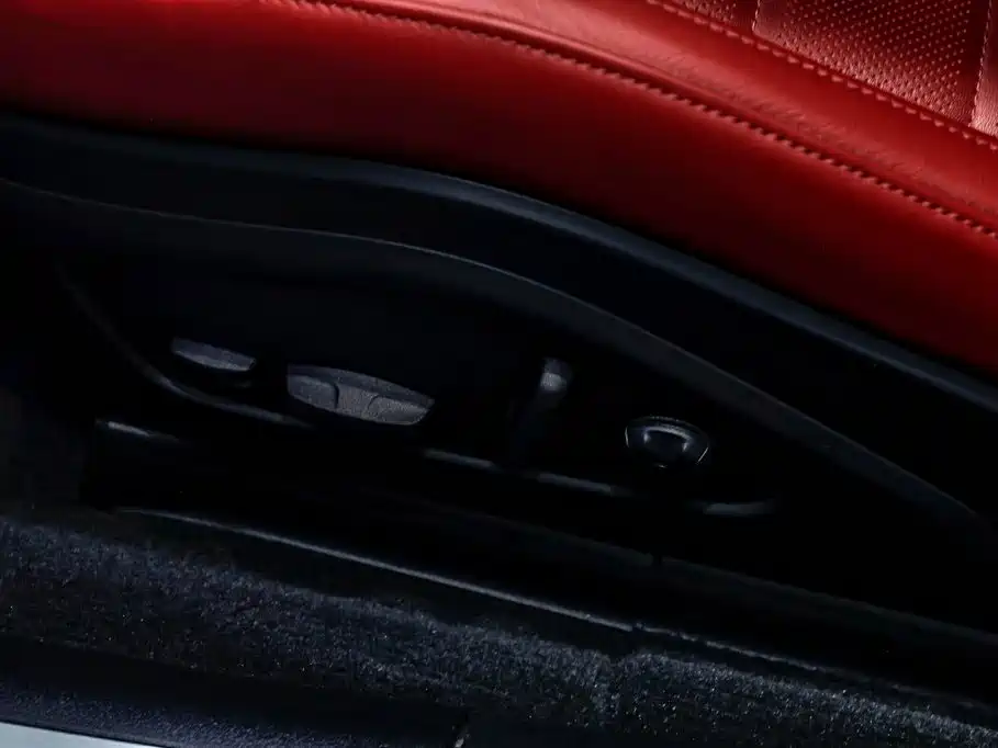 Porsche Panamera — миниатюра 13