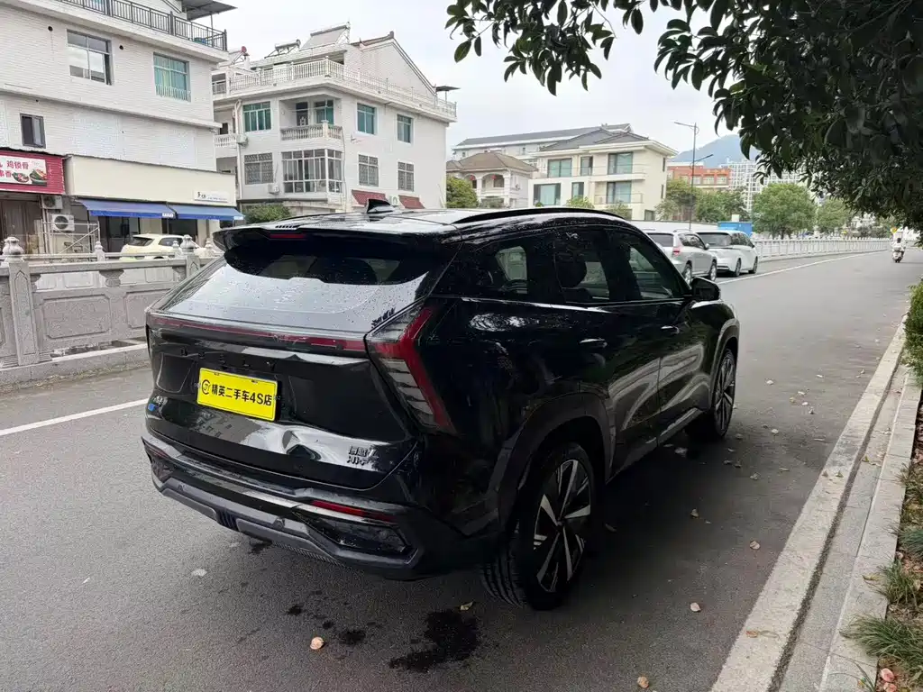 Geely Atlas L 2023 — фото 6