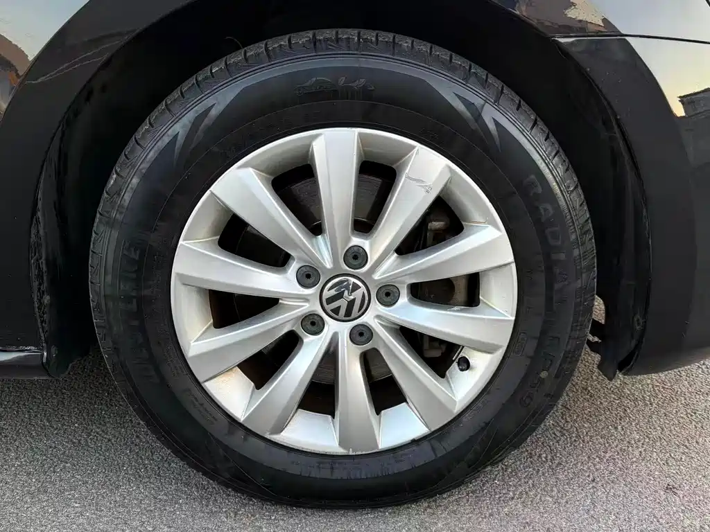 Volkswagen Passat — миниатюра 20