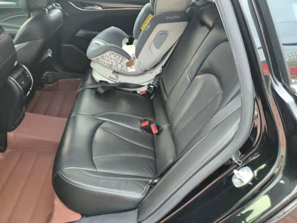 Buick LaCrosse — миниатюра 15