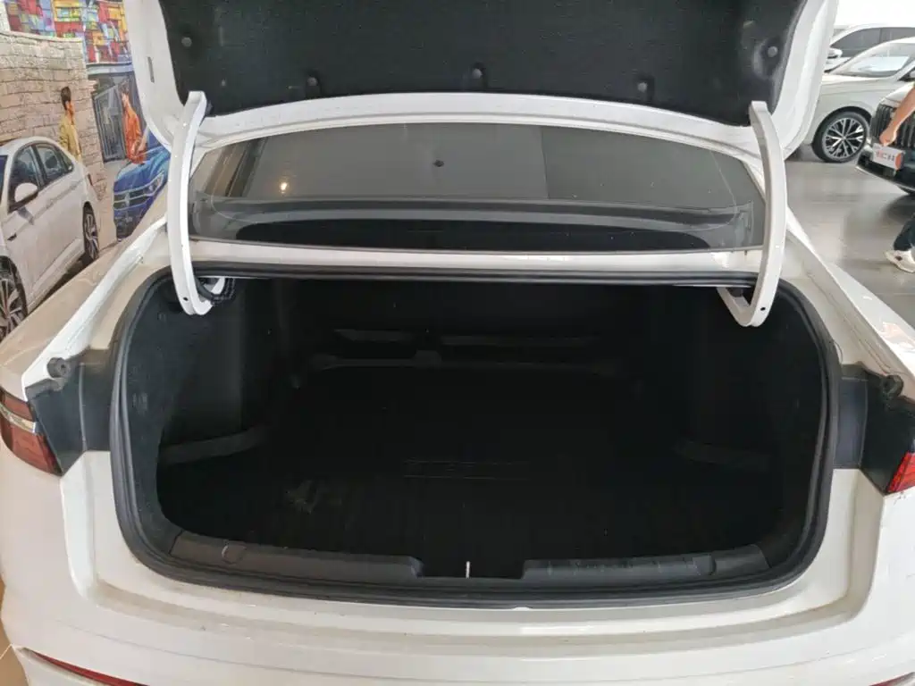 Geely Xingrui — миниатюра 19