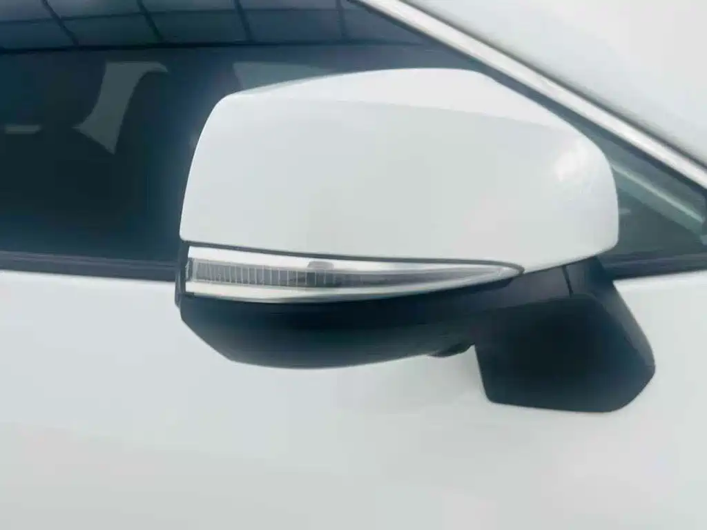 Toyota RAV4 — миниатюра 15