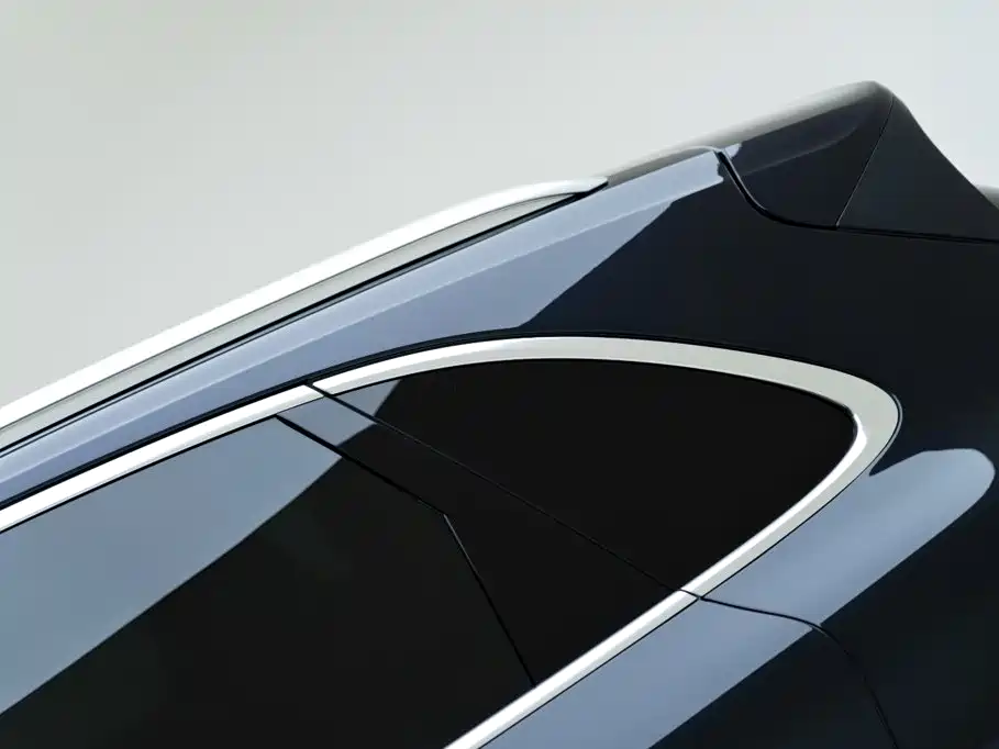 Porsche Cayenne — миниатюра 8