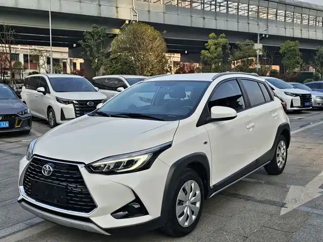 TOYOTA YARIS L ZHIXUAN