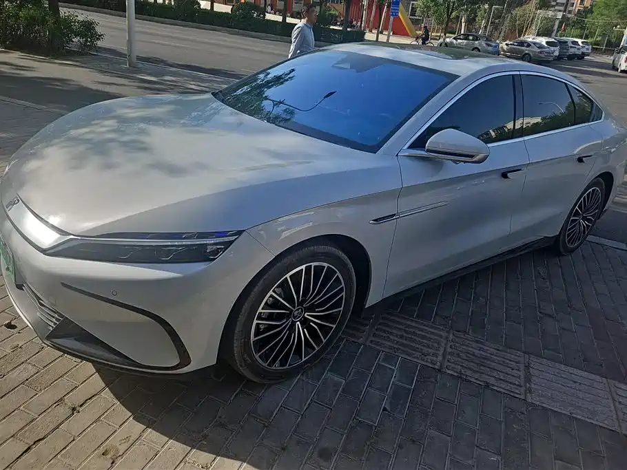 Byd Han 2024
