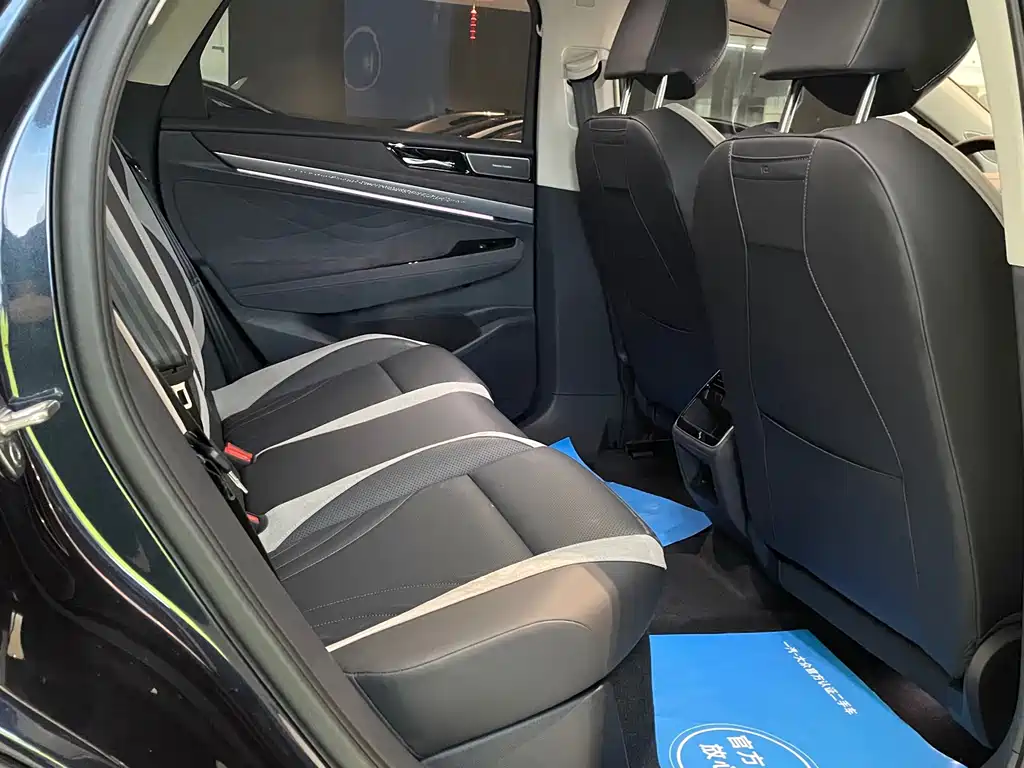 Volkswagen ID.7 VIZZION — миниатюра 7