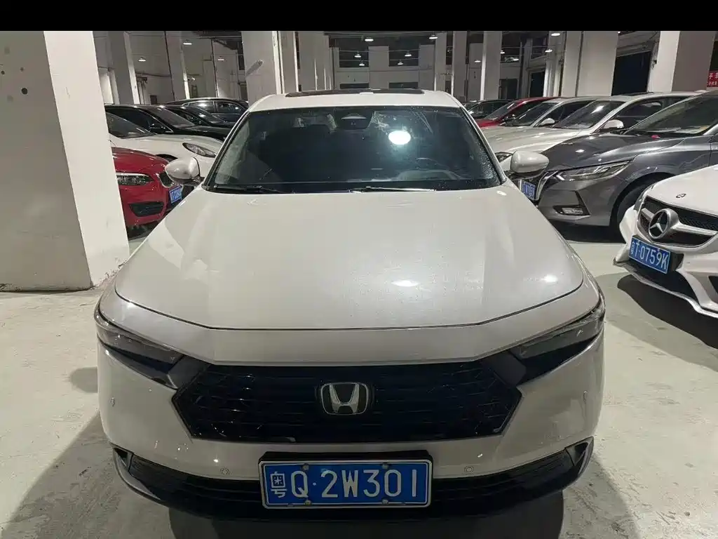 Honda Accord 2023 260TURBO Smart