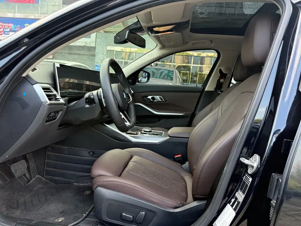 BMW 3 Series — миниатюра 7