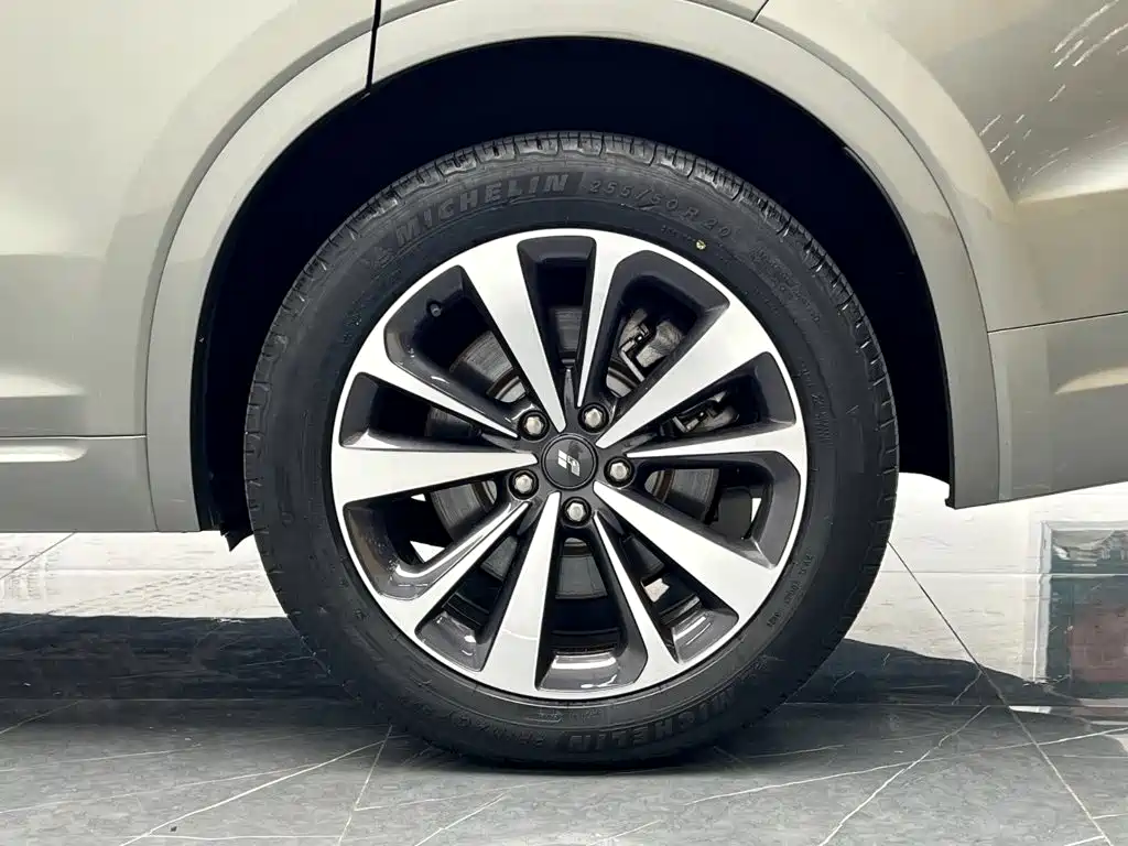 Li Auto Li ONE — миниатюра 13