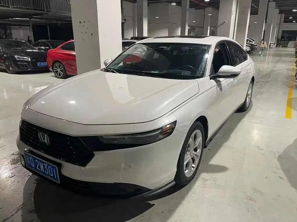 Купить Honda Accord