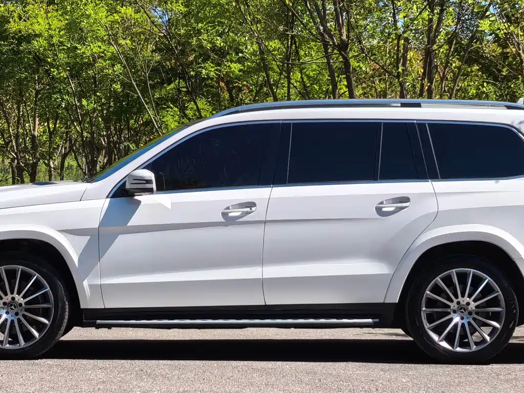 Mercedes-Benz GLS — миниатюра 4