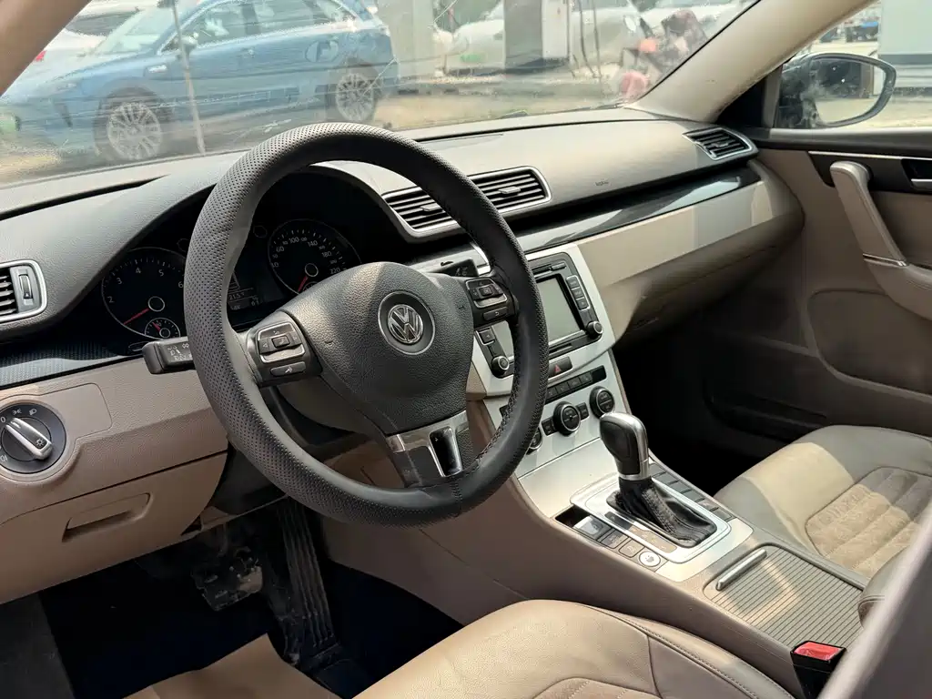 Volkswagen Magotan 2016 1.8TSI Smart Luxury