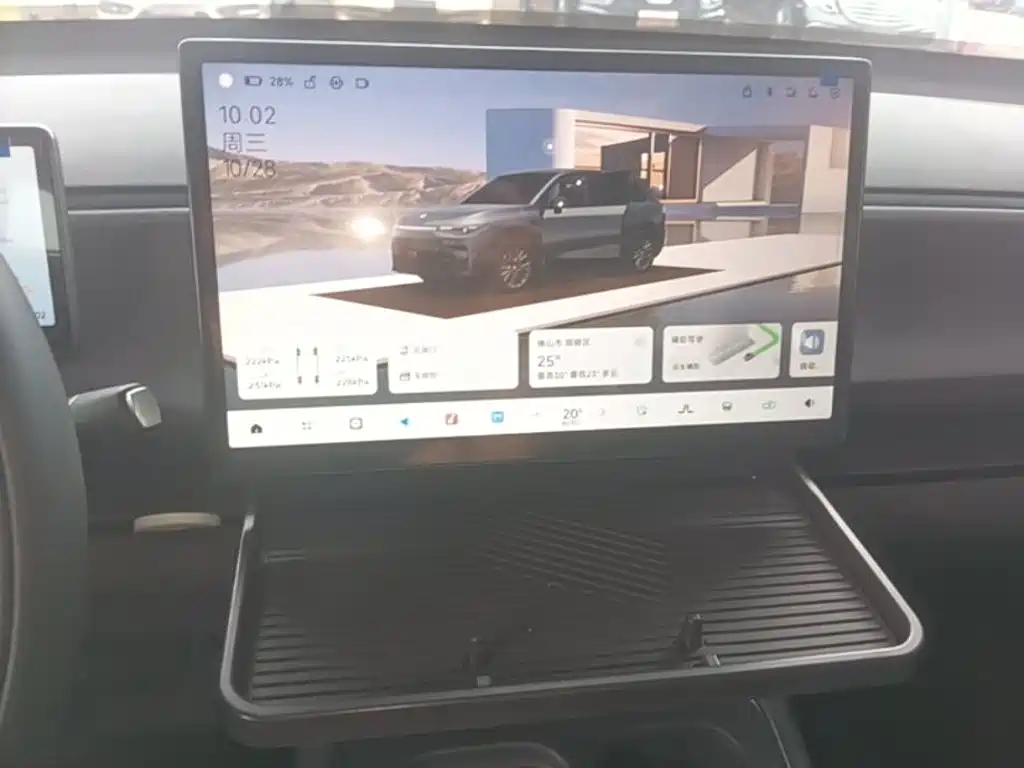 Leapmotor Leapmotor C10 — миниатюра 13
