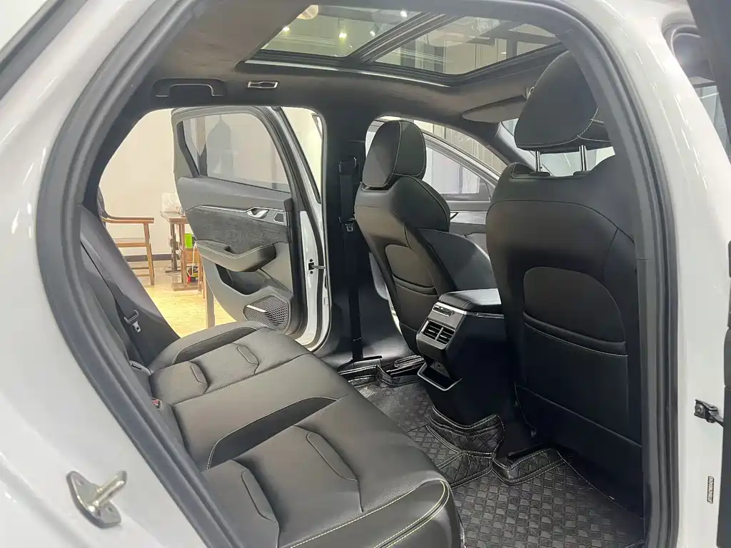 GEELY AUTOMOBILE XINGRUI