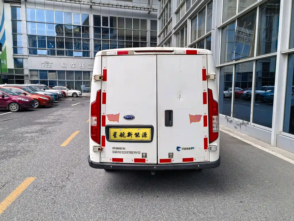 Karry Dolphin EV — миниатюра 4