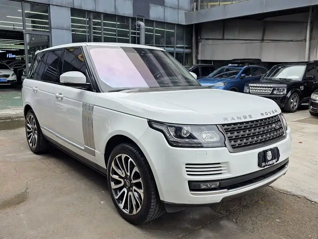 Land Rover Range Rover 3.0 SC V6 Vogue, фото 3
