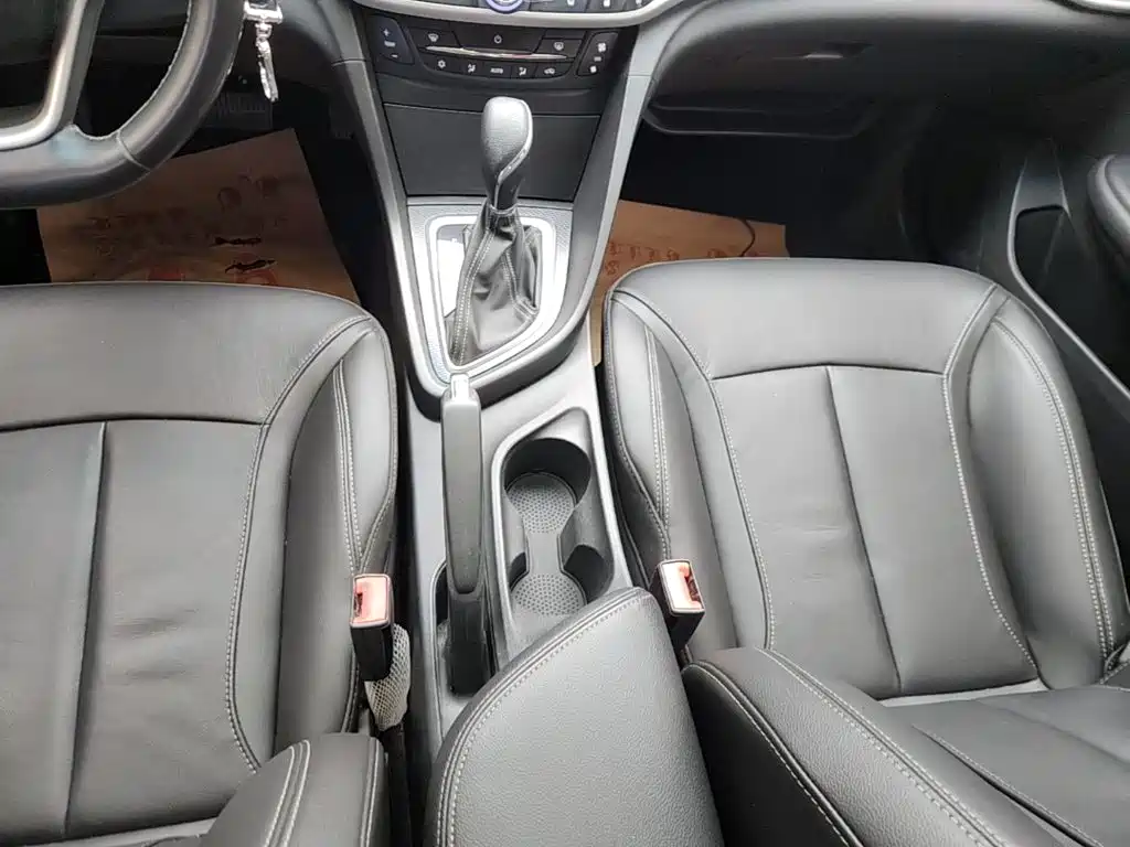 Buick Excelle — миниатюра 14