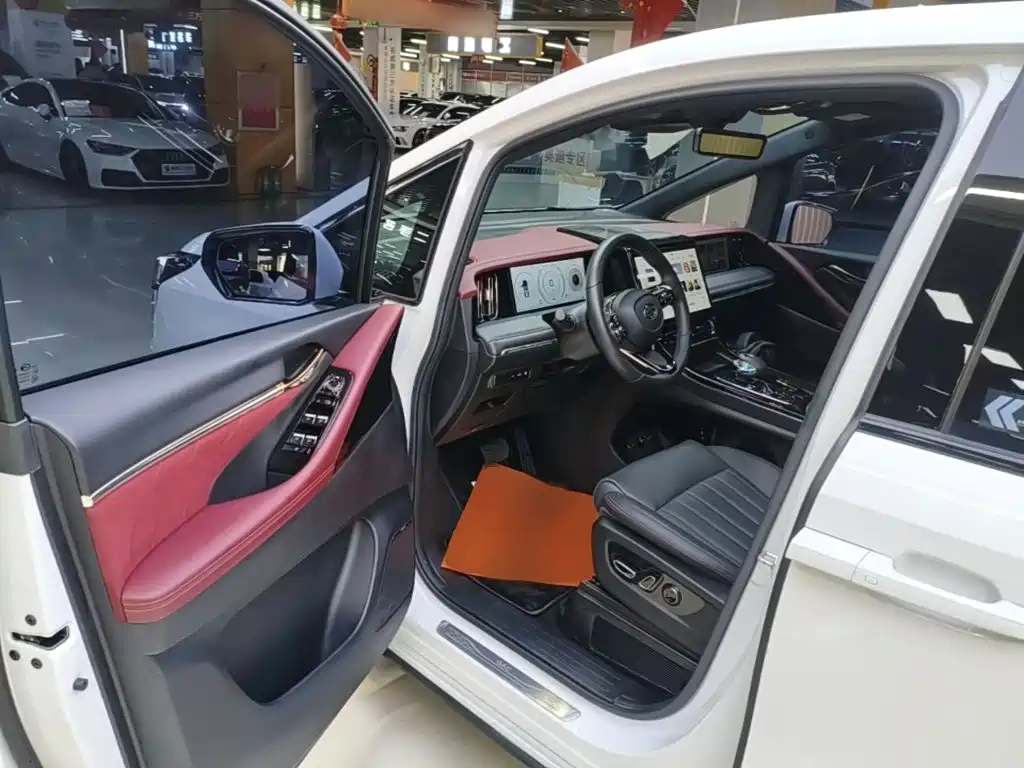GAC Motor Trumpchi E9 — миниатюра 16