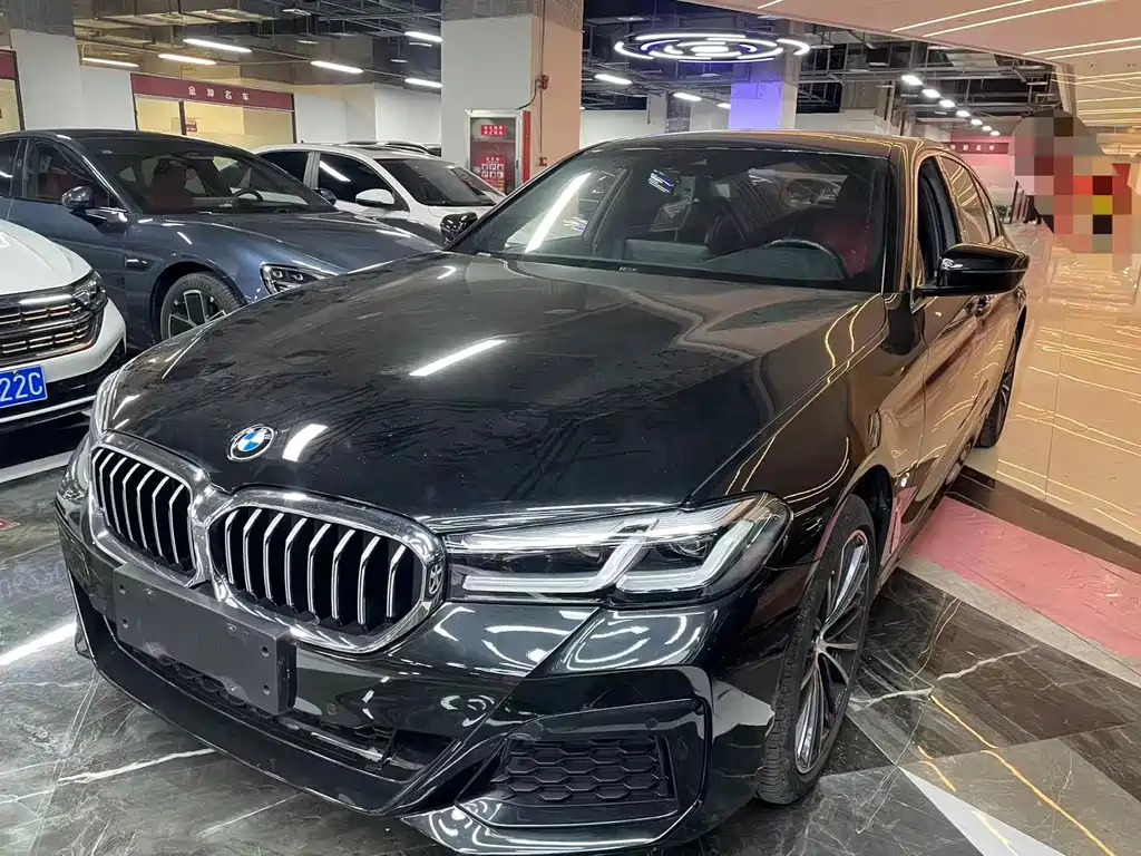 BMW 5 Series 2022