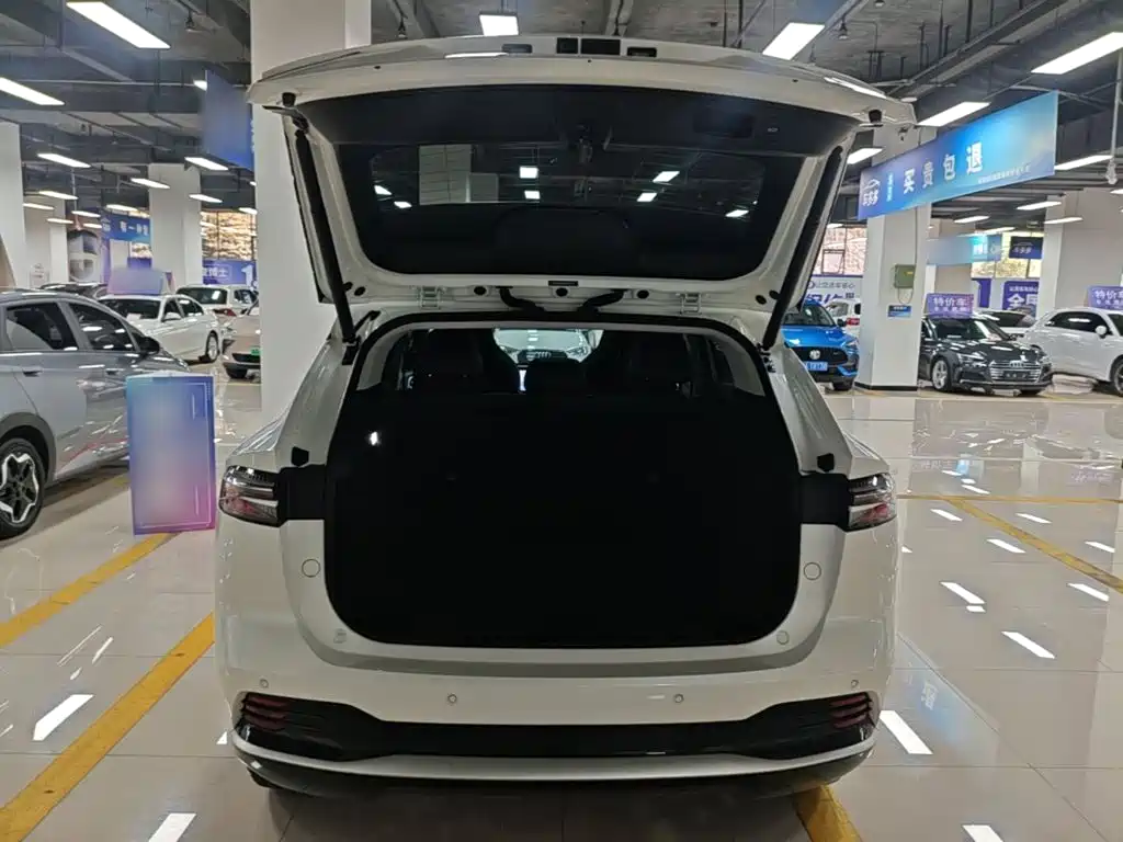 Roewe D5X DMH — миниатюра 19