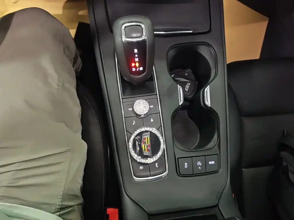 Cadillac XT4 — миниатюра 14