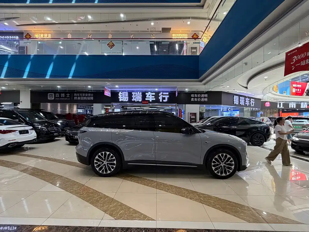 NIO ES6 — миниатюра 4