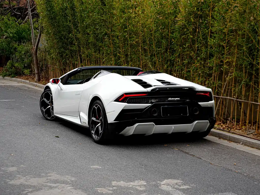 Lamborghini Huracán — миниатюра 5
