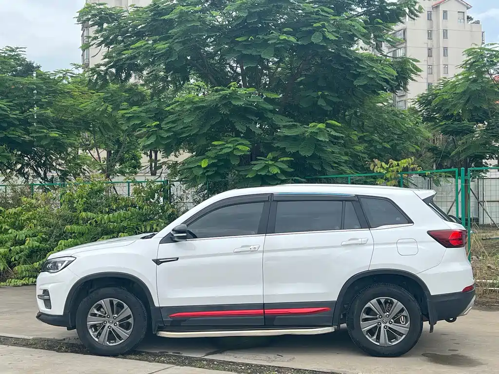 Changan CS75 — миниатюра 3