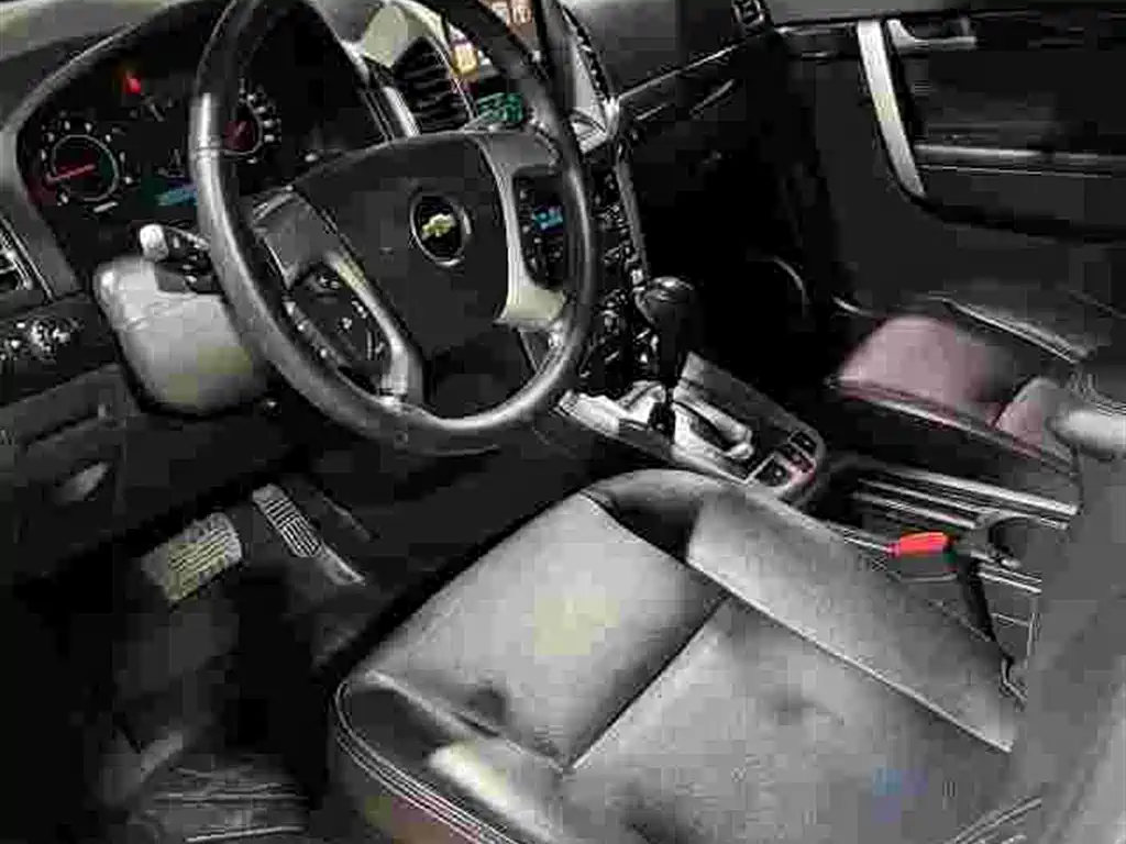 Chevrolet Captiva — миниатюра 5