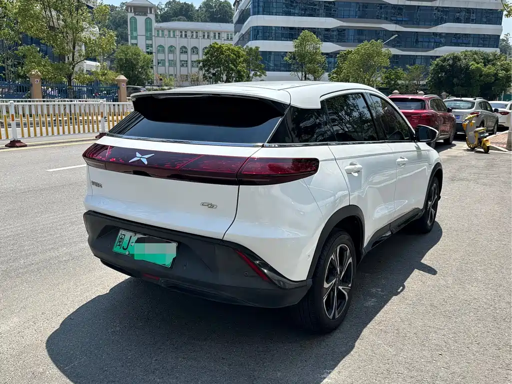 XPeng G3 — миниатюра 5