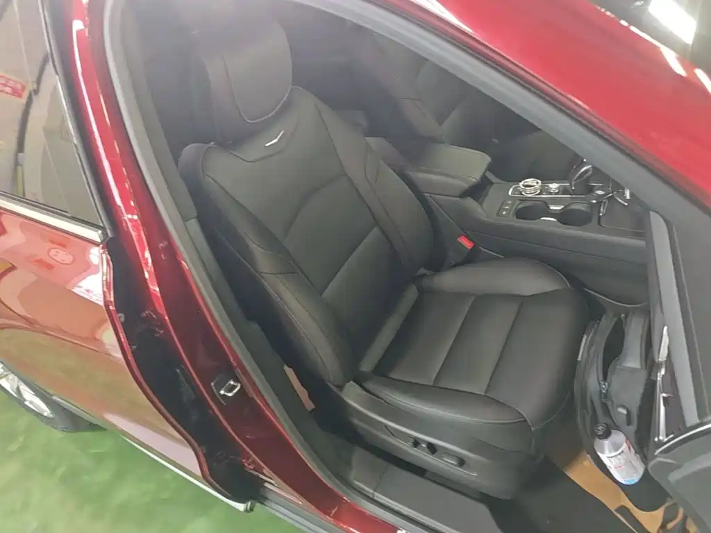 Cadillac XT4 — миниатюра 25