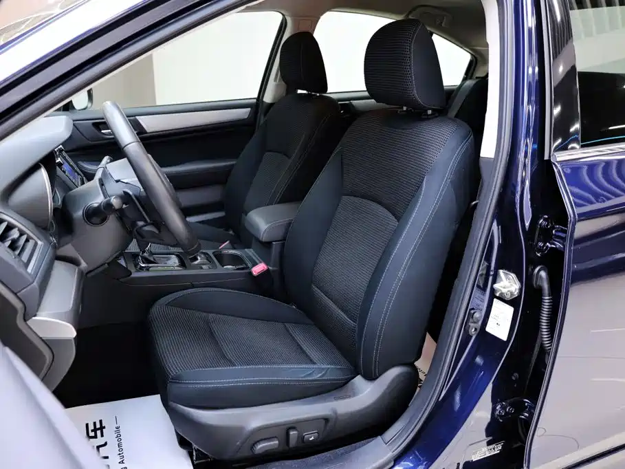 Subaru Legacy — миниатюра 25